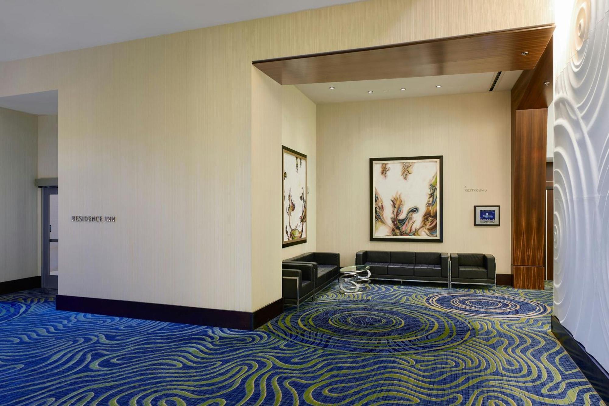 Renaissance Arlington Capital View Hotel Ngoại thất bức ảnh