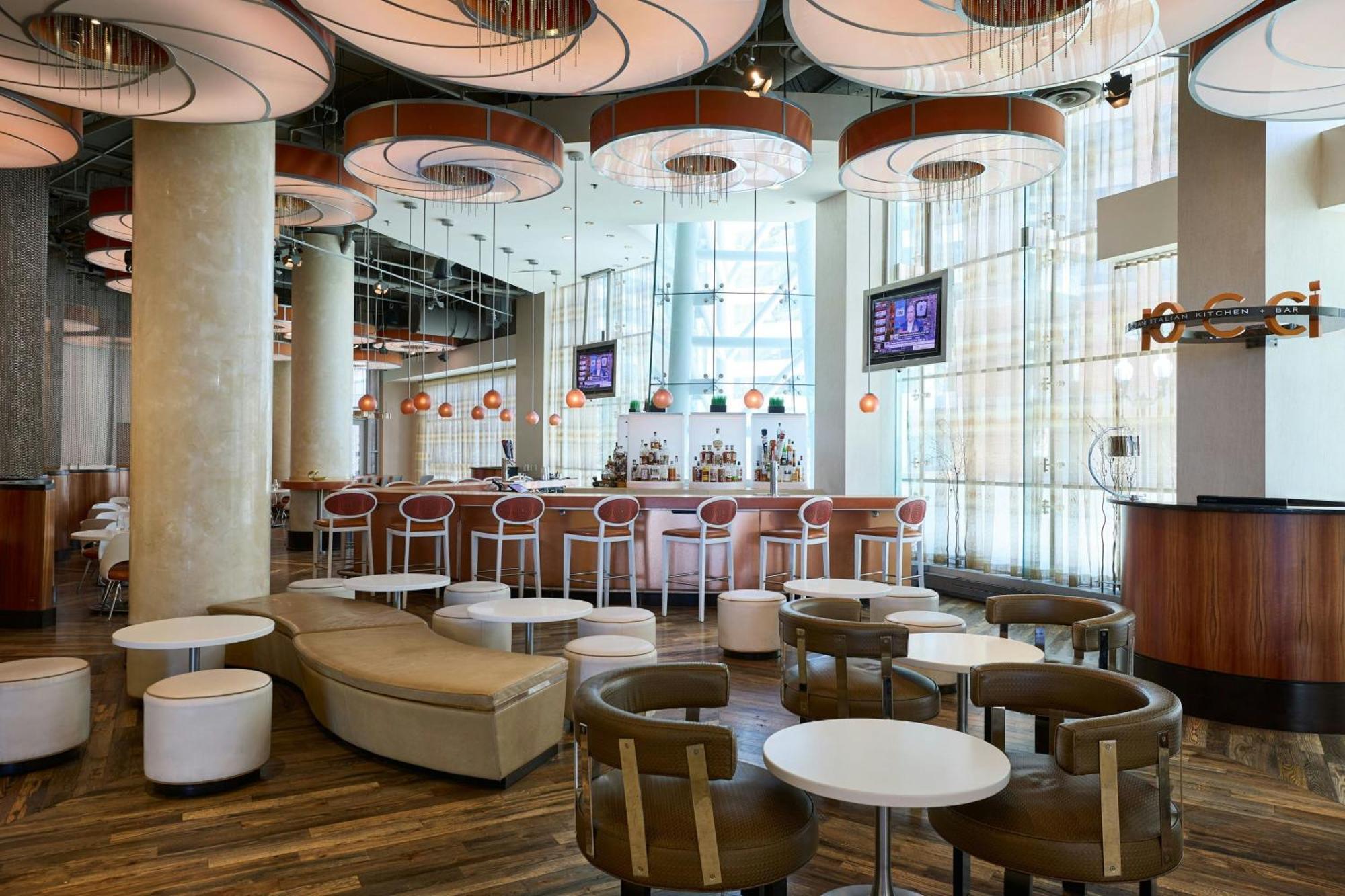 Renaissance Arlington Capital View Hotel Ngoại thất bức ảnh