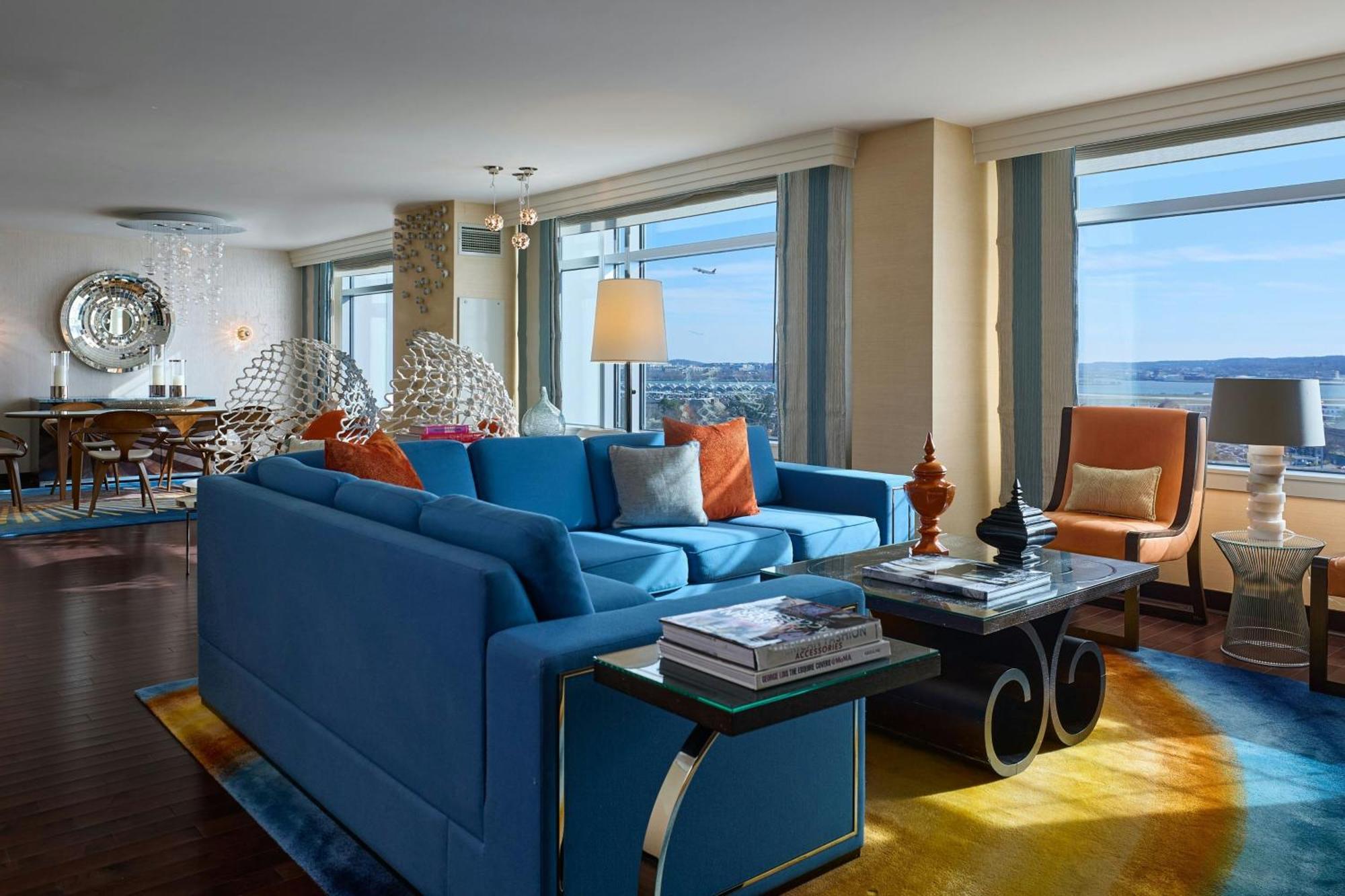 Renaissance Arlington Capital View Hotel Ngoại thất bức ảnh