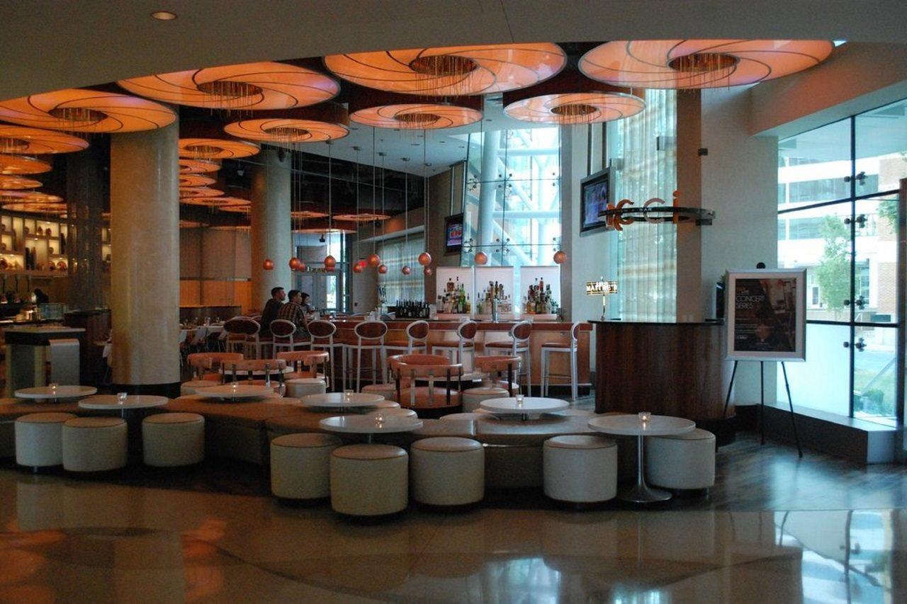Renaissance Arlington Capital View Hotel Ngoại thất bức ảnh